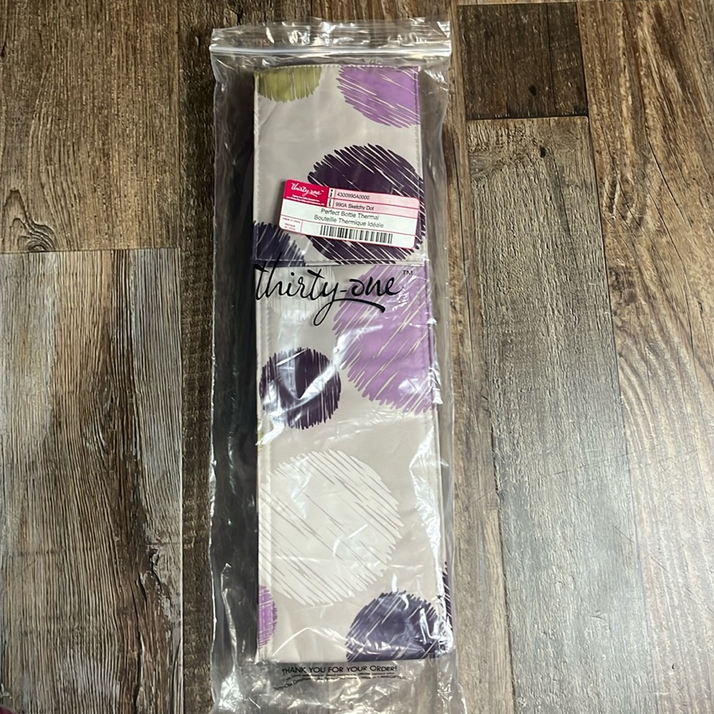 Thirty-One Perfect Bottle Thermal in Sketchy Dot Pattern